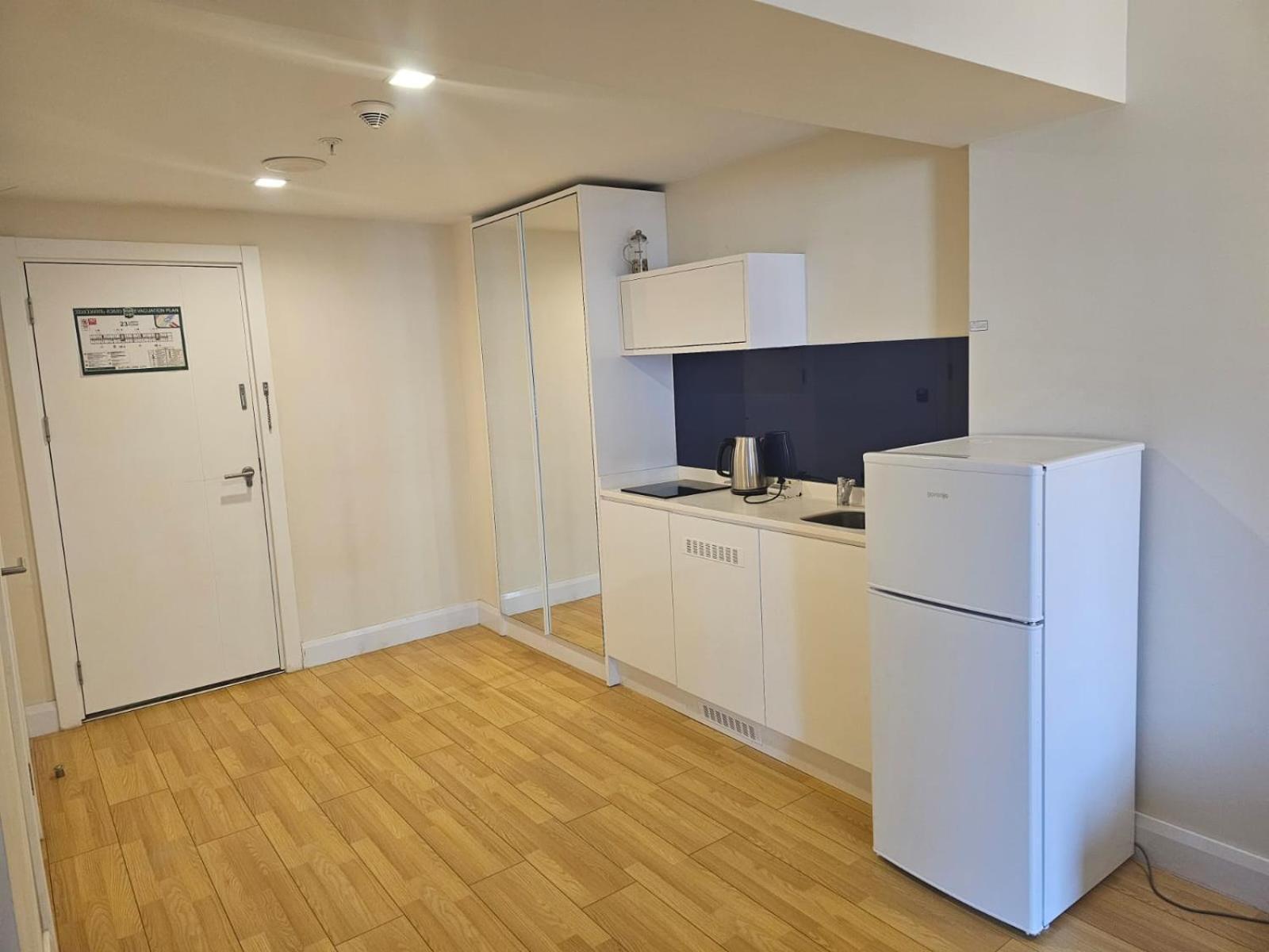 Orbi City Best Apartments バトゥーミ エクステリア 写真